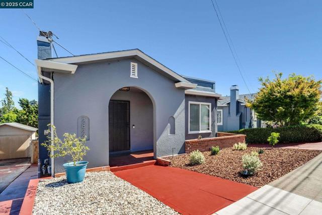 Details for 2824 Best Ave, Oakland, CA 94619