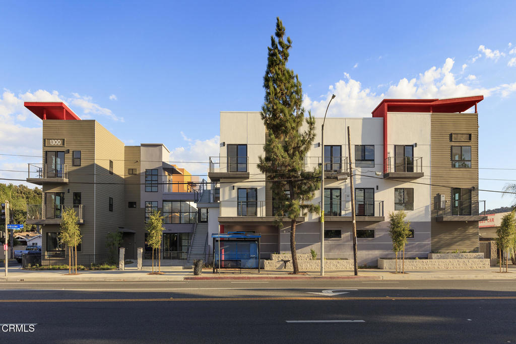 1300 W Mission Boulevard #314