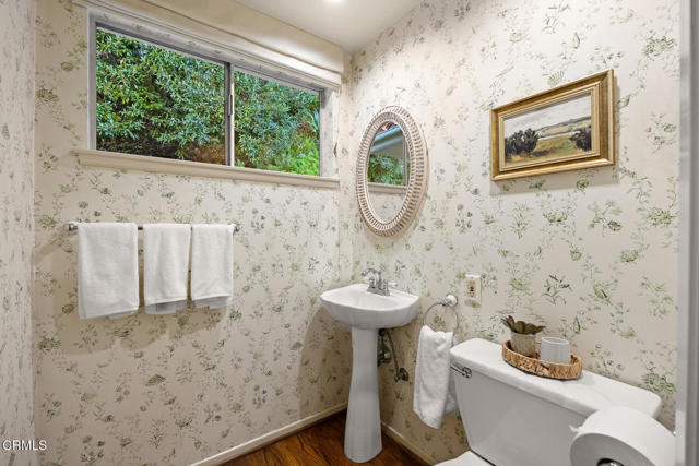 Detail Gallery Image 20 of 63 For 399 N San Rafael Ave, Pasadena,  CA 91105 - 3 Beds | 3/1 Baths