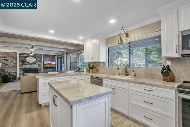 308 Bluerock Drive, Antioch CA: https://media.crmls.org/mediaz/b2f90071-ba7f-41b2-a36b-7183a6ea359d.jpg