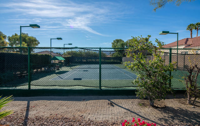 97 Via Bella, Rancho Mirage CA: https://media.crmls.org/mediaz/b2f948fa-c639-4c45-876f-a0820e046335.jpg