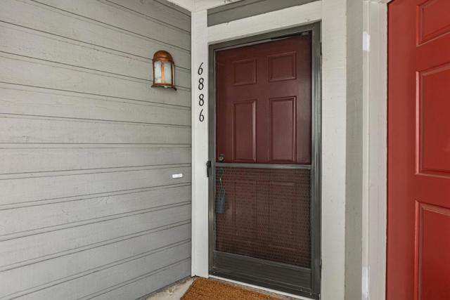 6886 Chantel Court, San Jose CA: https://media.crmls.org/mediaz/b2fa5d45-bfd9-4739-b5ee-c5d6d7271176.jpg