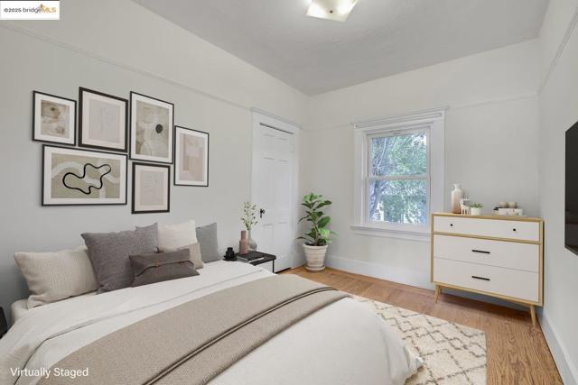 2406 10th, Berkeley CA: https://media.crmls.org/mediaz/b2fb108c-ac47-4514-9e9a-53d90d3d43d0.jpg