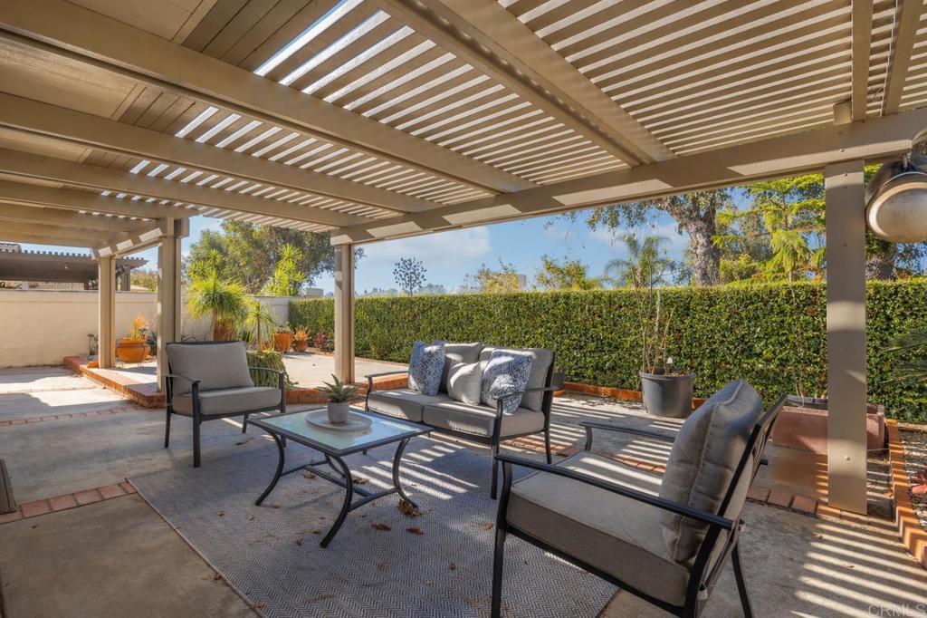 13025 Avenida Marbella - photo 19