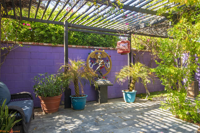 14 Gary Circle, Palm Springs CA: https://media.crmls.org/mediaz/b2fbdeff-c318-4432-8ac8-c8e91a624095.jpg
