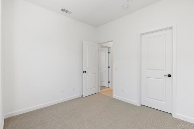 1207 Sunrise View, San Marcos CA: https://media.crmls.org/mediaz/b2fc9afa-085a-46cb-bf17-37231026dd89.jpg