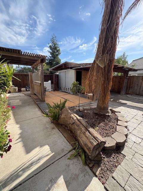 930 Bonnie View Drive, Hollister CA: https://media.crmls.org/mediaz/b2fd6d97-8207-47a3-815e-a9e2c8fb7995.jpg