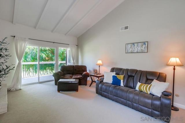 12006 Caminito Campana, San Diego CA: https://media.crmls.org/mediaz/b2ff1e8b-0216-4f5e-b2e2-ff54204302e5.jpg