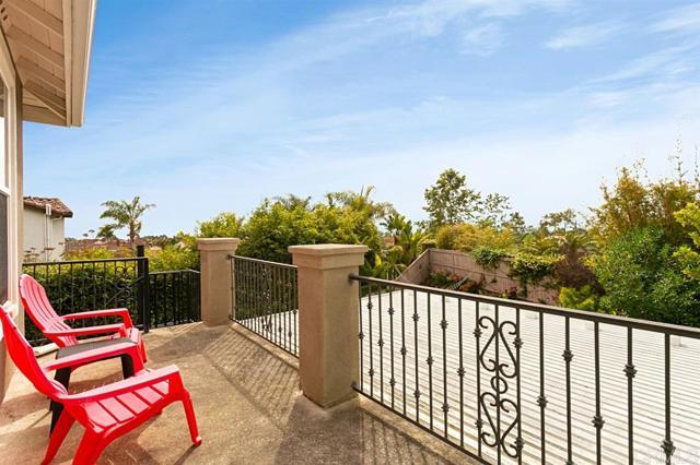 Detail Gallery Image 16 of 21 For 7047 Rose Dr, Carlsbad,  CA 92011 - 4 Beds | 4/1 Baths