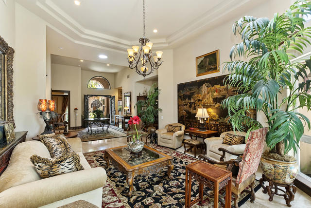 008_Living Room