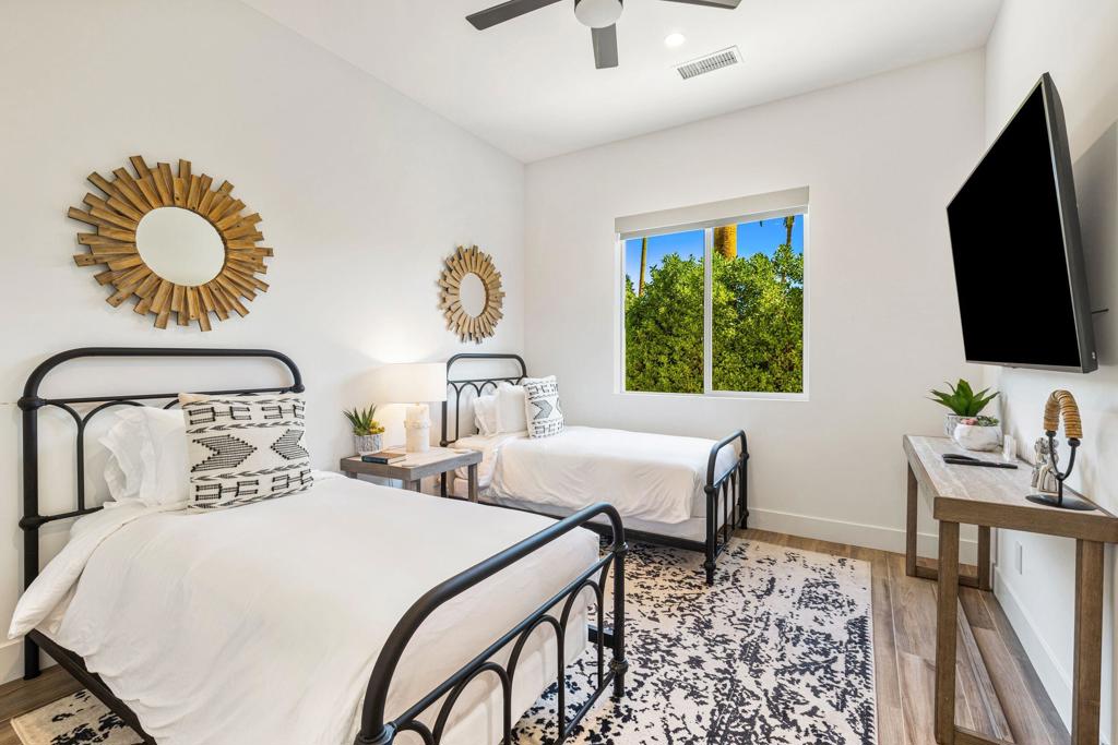 MLS #219138746DA image #18