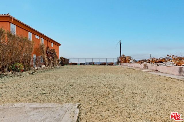 Drew Fenton | 1648 Chastain Pacific Palisades CA | MLS: 7404571 Drew Fenton | 1648 Chastain Pacific Palisades CA | MLS: 7404571