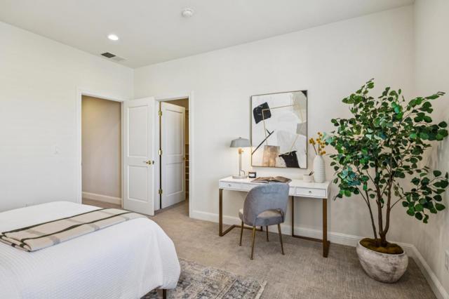 62 Spyglass Court, Half Moon Bay CA: https://media.crmls.org/mediaz/b30219de-3527-4b99-b8b9-3a7d0640874f.jpg