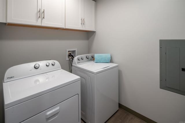 523 16Th Street, Ramona CA: https://media.crmls.org/mediaz/b3044c88-0de9-4f8e-a901-c912a2fcc818.jpg
