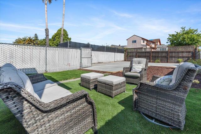 1237 Ashby Avenue, Berkeley CA: https://media.crmls.org/mediaz/b3046bc7-2da4-40c5-a3ce-49004cef3911.jpg