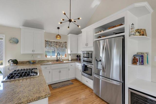 Image 13 of 63 For 61 Ocean Street