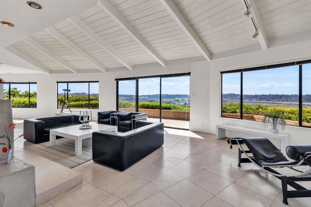 4594 Vista De La Patria - photo 3