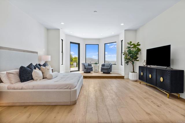 Image 28 of 75 For 9355 Lavell Street