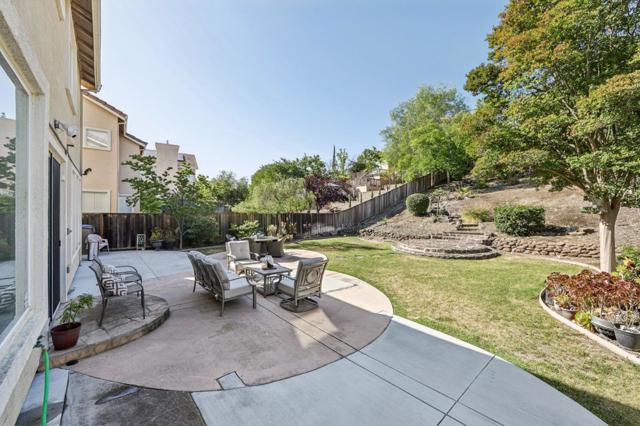 743 Promenade Lane, San Jose CA: https://media.crmls.org/mediaz/b307d13f-b250-426d-9e39-71f926841cdc.jpg
