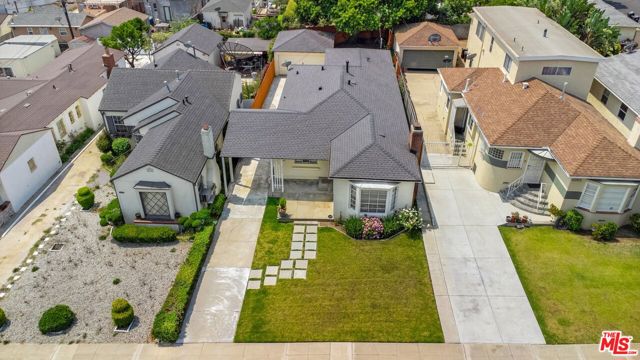 4258 58th Place, Los Angeles, California 90043, 3 Bedrooms Bedrooms, ,2 BathroomsBathrooms,Single Family Residence,For Sale,58th,24413925