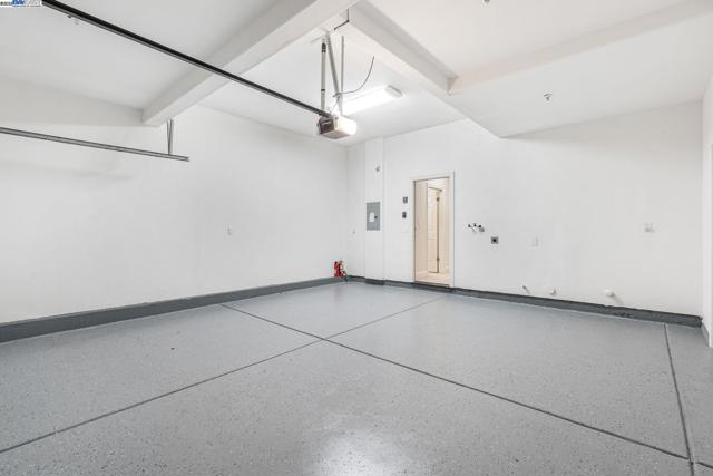 3535 Lessini, Pleasanton CA: https://media.crmls.org/mediaz/b309e788-186a-4a3a-956c-ea403847ef92.jpg
