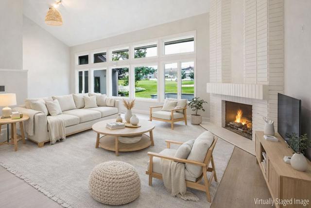 Image 4 of 63 For 447 Burning Tree Court