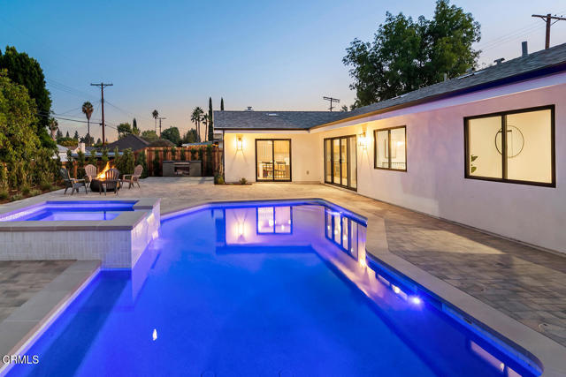 Detail Gallery Image 31 of 50 For 7932 Woodlake Ave, West Hills,  CA 91304 - 4 Beds | 3 Baths