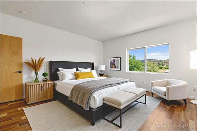 2342 CARIOCA PL, Vista CA: https://media.crmls.org/mediaz/b30a767a-d826-4e5a-9c58-9bfc3354dc79.jpg