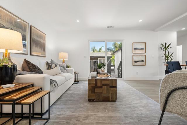 3736 38 Louisiana St, San Diego CA: https://media.crmls.org/mediaz/b30ad3da-bb00-4d09-aa46-b898d8107ad3.jpg