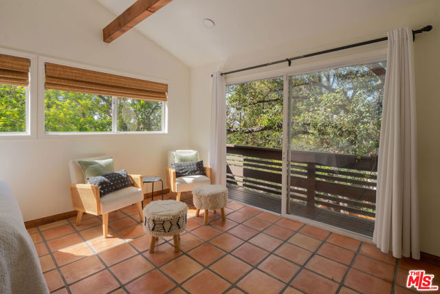 4713 Bedel Street, Woodland Hills CA: https://media.crmls.org/mediaz/b30ca5cf-1c12-45b6-8e30-bdb5f505990e.jpg