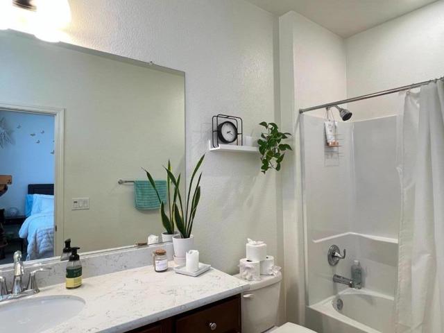 2774 Ferrara Circle, San Jose CA: https://media.crmls.org/mediaz/b30e1a45-098c-4e58-b035-b0761cb423f1.jpg