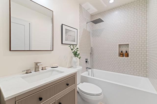 760 Loma Court, Redwood City CA: https://media.crmls.org/mediaz/b30e2b7d-5297-484d-b8ad-fa092fe16de0.jpg