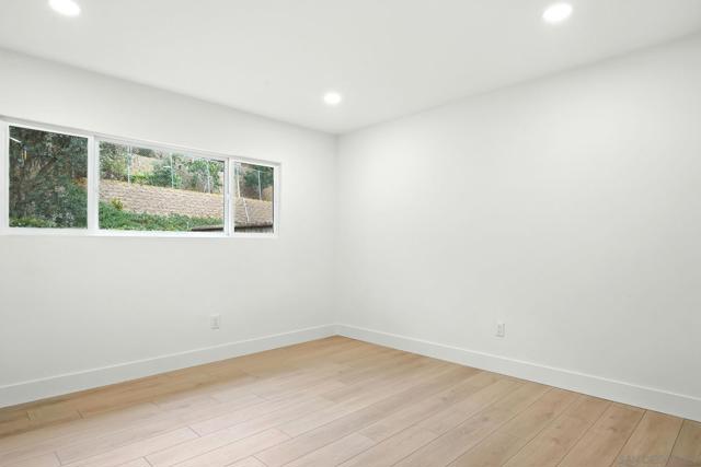 2064 Catalina Blvd, San Diego CA: https://media.crmls.org/mediaz/b30e3911-46d6-4fa2-9fc6-637eb1f30029.jpg