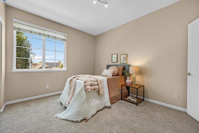 1304 Pyrenees St, Tracy CA: https://media.crmls.org/mediaz/b30e3fc1-76e1-4701-8edc-7ba6e2988ce1.jpg