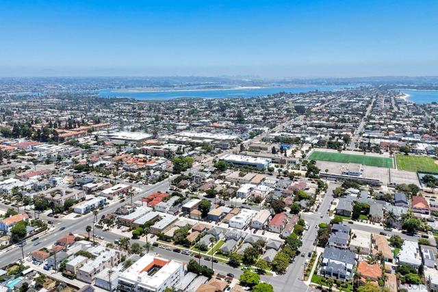 1538 Missouri Street, San Diego CA: https://media.crmls.org/mediaz/b310ea74-9d0e-420c-9705-e8796d66c2af.jpg