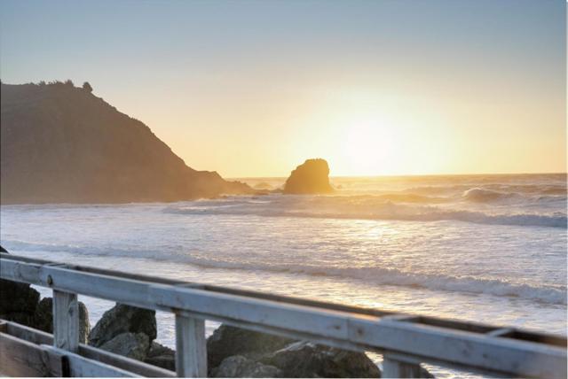 1324 Peralta Road, Pacifica CA: https://media.crmls.org/mediaz/b3119832-c437-4d98-ae45-8c529dbacd73.jpg