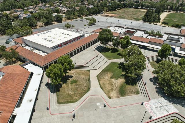 3665 Ivy Canyon Court, San Jose CA: https://media.crmls.org/mediaz/b311a138-3e74-4aa2-adf2-a87fa84c3624.jpg