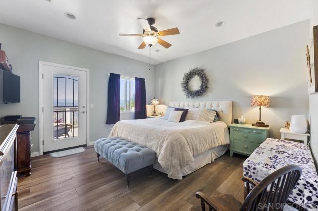 2216 Crest Dr, El Cajon CA: https://media.crmls.org/mediaz/b3126581-27cb-4dea-ae04-546cd174ed39.jpg