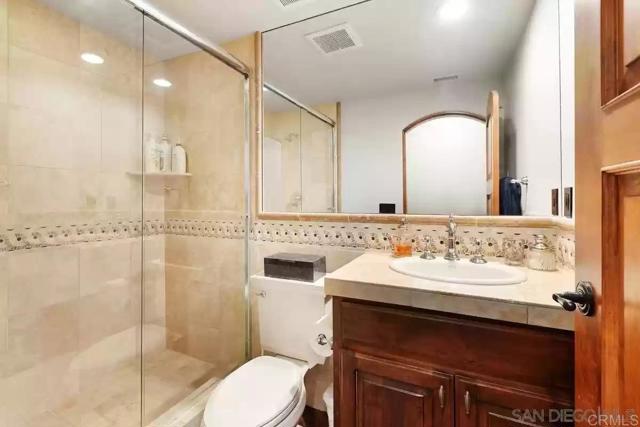 Detail Gallery Image 20 of 32 For 555 Ocean, Coronado,  CA 92118 - 4 Beds | 4/1 Baths