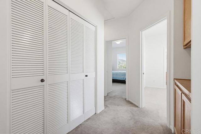 Detail Gallery Image 21 of 37 For 4002 Craven Rd #4,  Oceanside,  CA 92057 - 3 Beds | 2/1 Baths