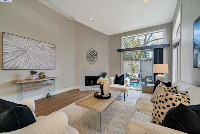 1549 Trimingham Drive, Pleasanton CA: https://media.crmls.org/mediaz/b3142a86-9194-44e4-ad47-b0867878ab1d.jpg
