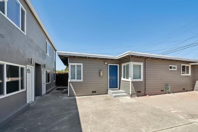 1314 Ashby Ave, Berkeley CA: https://media.crmls.org/mediaz/b3149c8a-ae5d-4e89-9926-edee826194d1.jpg