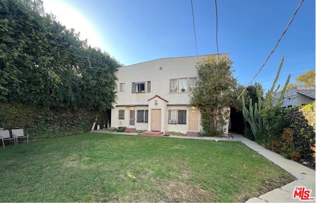 Image 2 for 822 N Hayworth Ave, Los Angeles, CA 90046