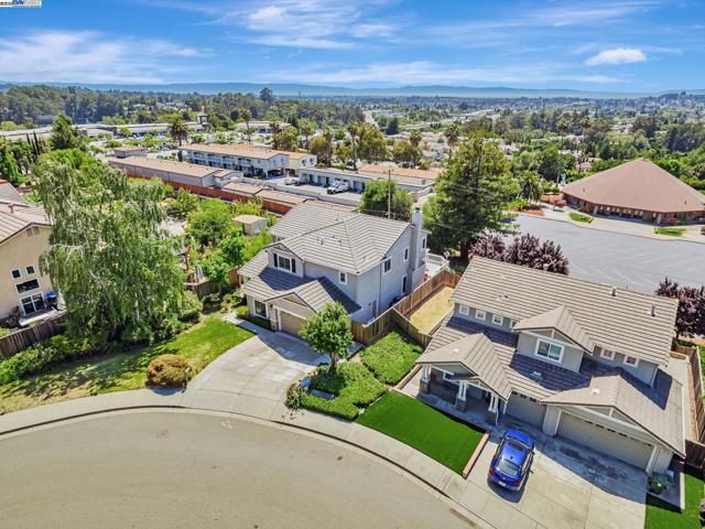 4069 Pergola CT, Castro Valley CA: https://media.crmls.org/mediaz/b314f069-7822-4c65-978d-6f6267aa9577.jpg