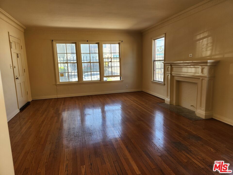 3326 W 5th Street #1