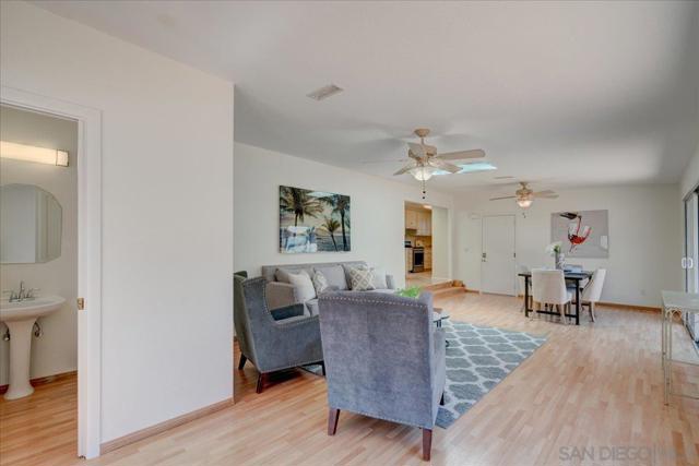 3981 Hatton St, San Diego CA: https://media.crmls.org/mediaz/b3163db6-ca43-4978-9e61-e97248180ab8.jpg