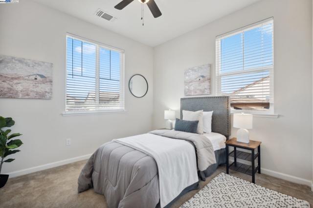 1109 Marsala Cir, Salinas CA: https://media.crmls.org/mediaz/b31663fb-07ae-4f45-a9d4-a666d7c28244.jpg