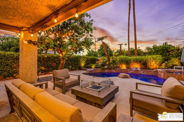 20 Kevin Lee Lane, Rancho Mirage CA: https://media.crmls.org/mediaz/b317208b-45fa-4e1d-9d3d-a89264cd4e1a.jpg