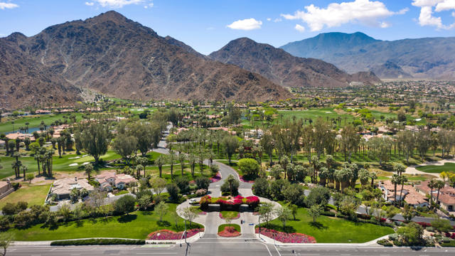 Image 35 of 36 For 52123 Dunlevie Court