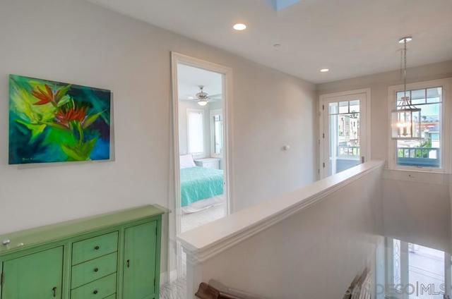839 Reed Avenue, Pacific Beach (San Diego) CA: https://media.crmls.org/mediaz/b31982af-7ee8-44cf-803e-7018f6ccf962.jpg